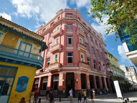 gaviota travel cuba